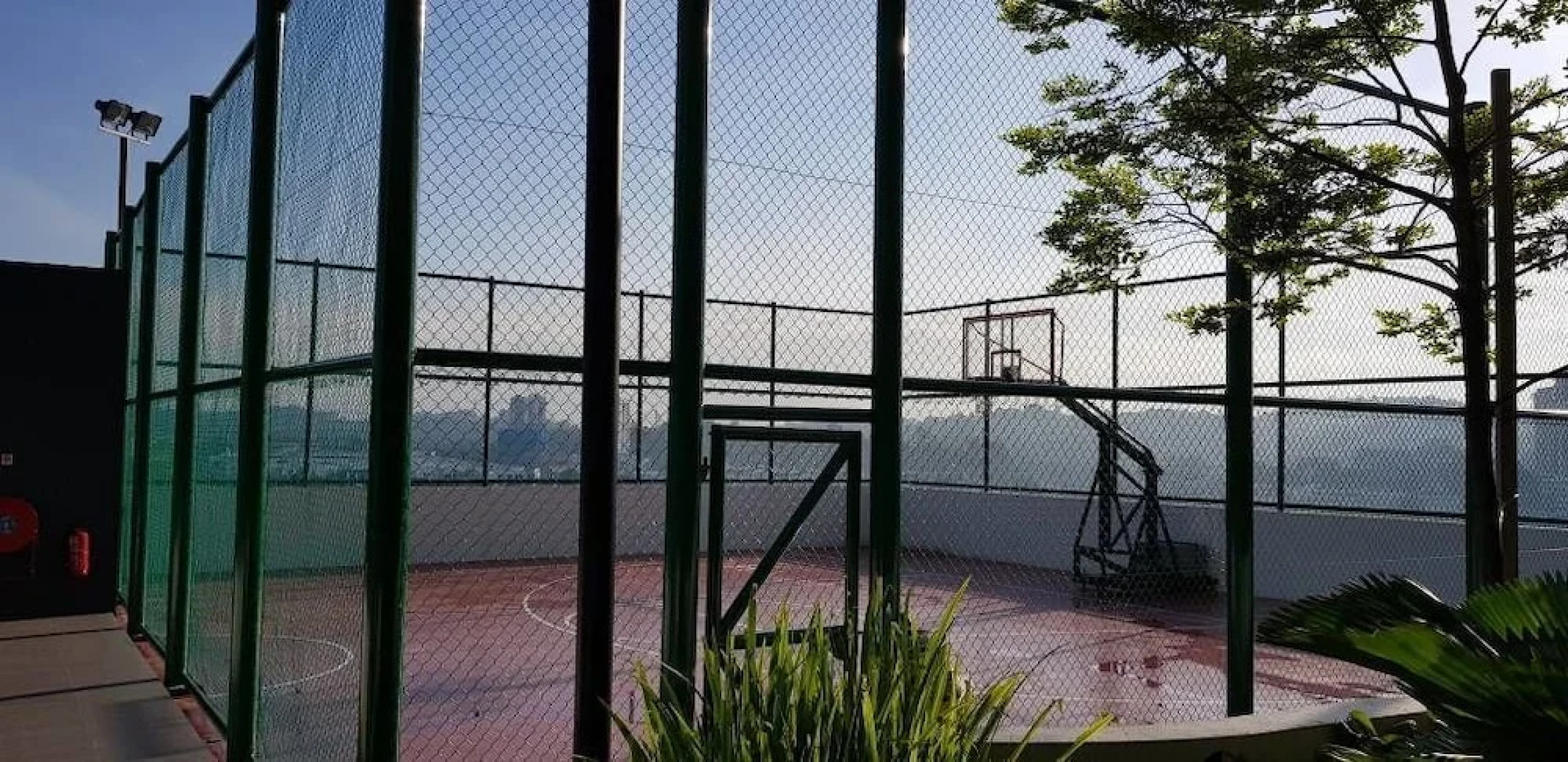 Private Studio Suite Galleria Equine