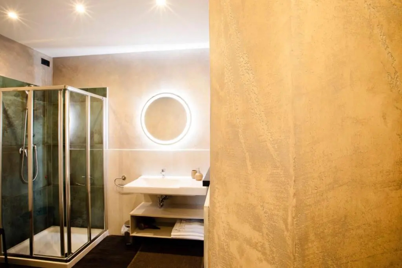 Bellevue - Rooms & Suites