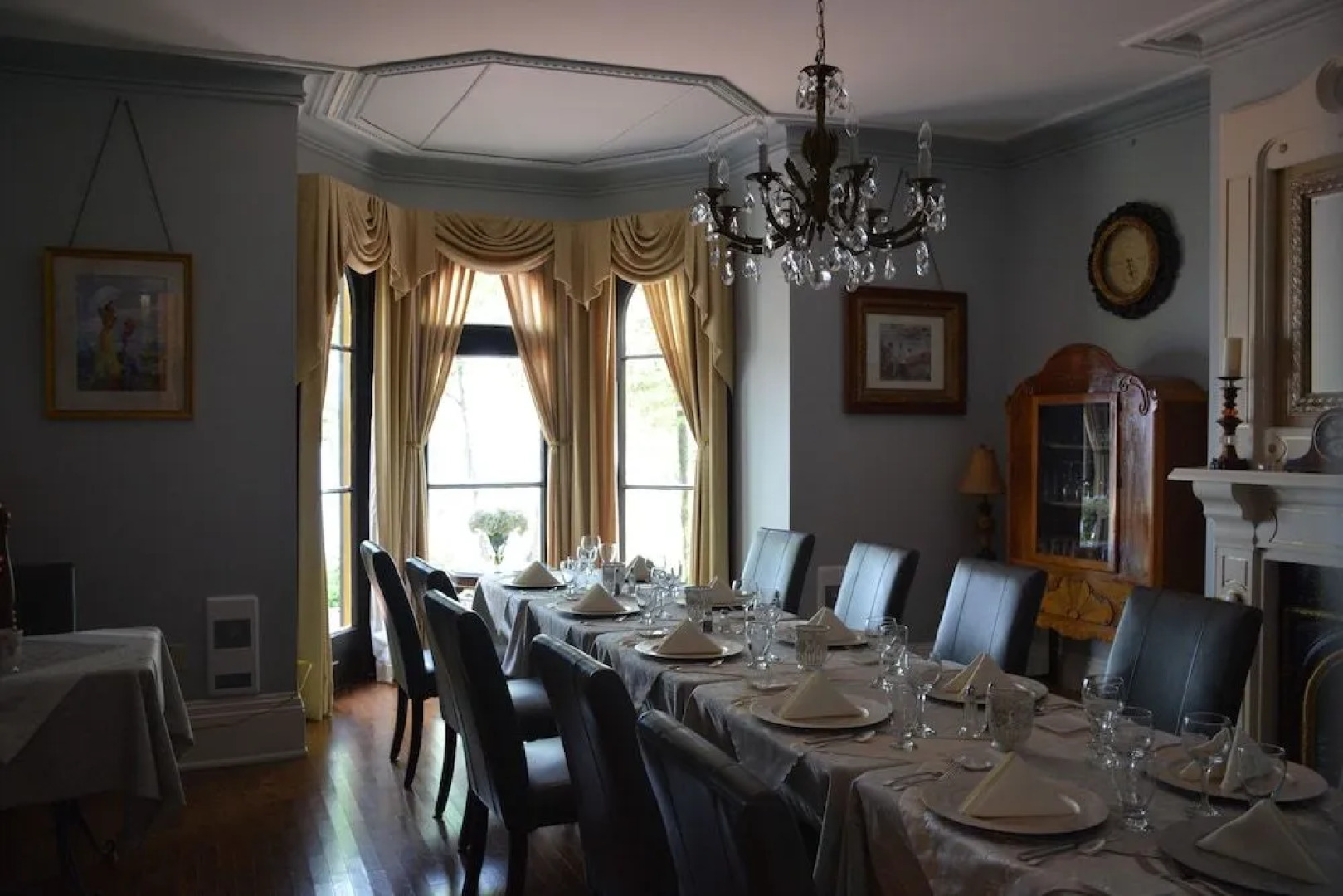 Rose Manor Inn B & B