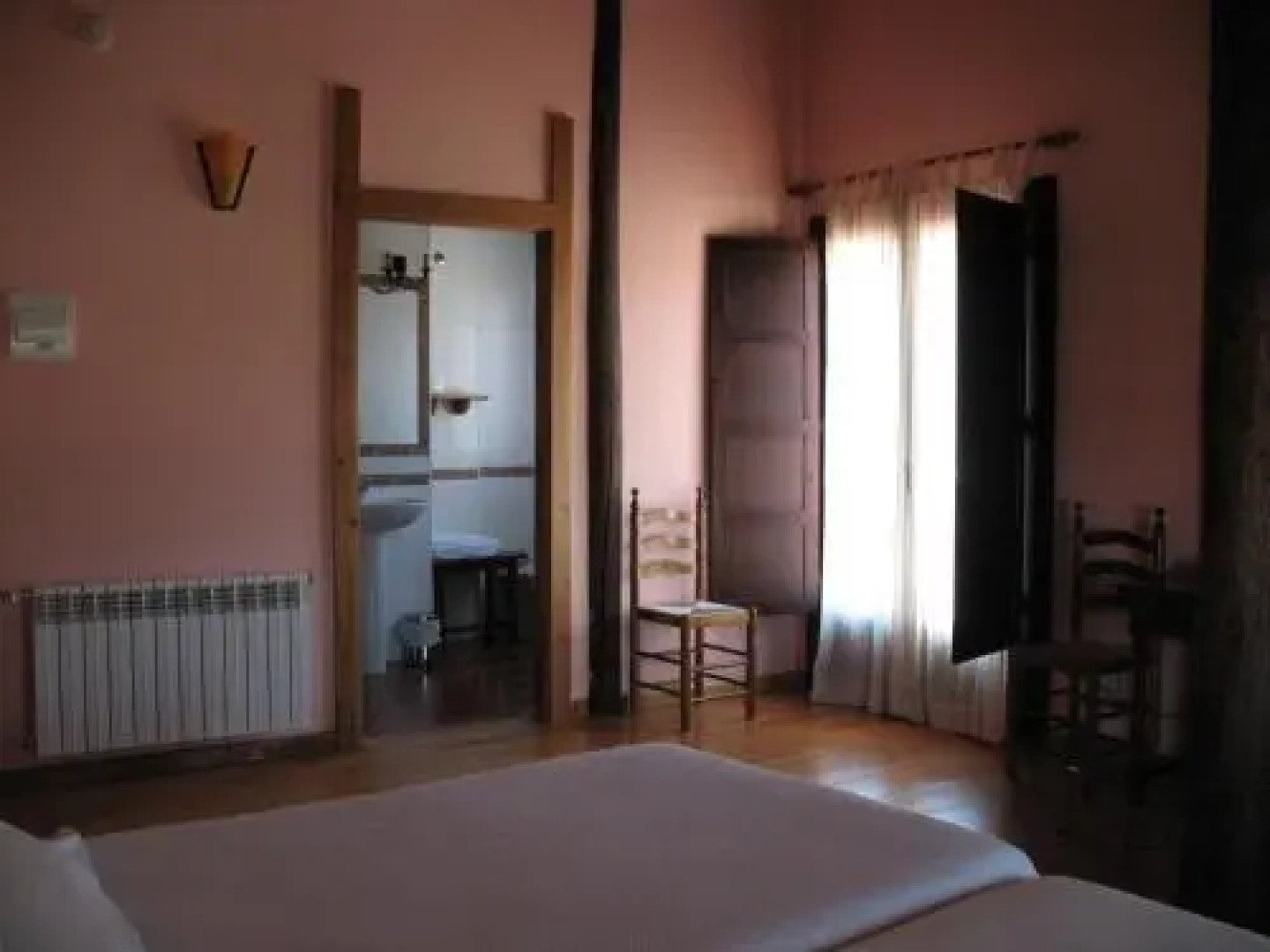 Antiguas Eras la Alberca