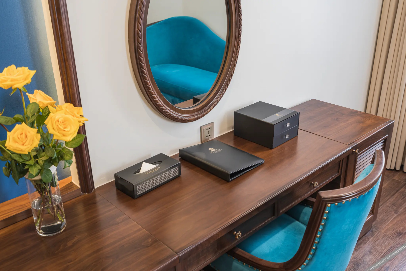 Grand Fleuve Boutique