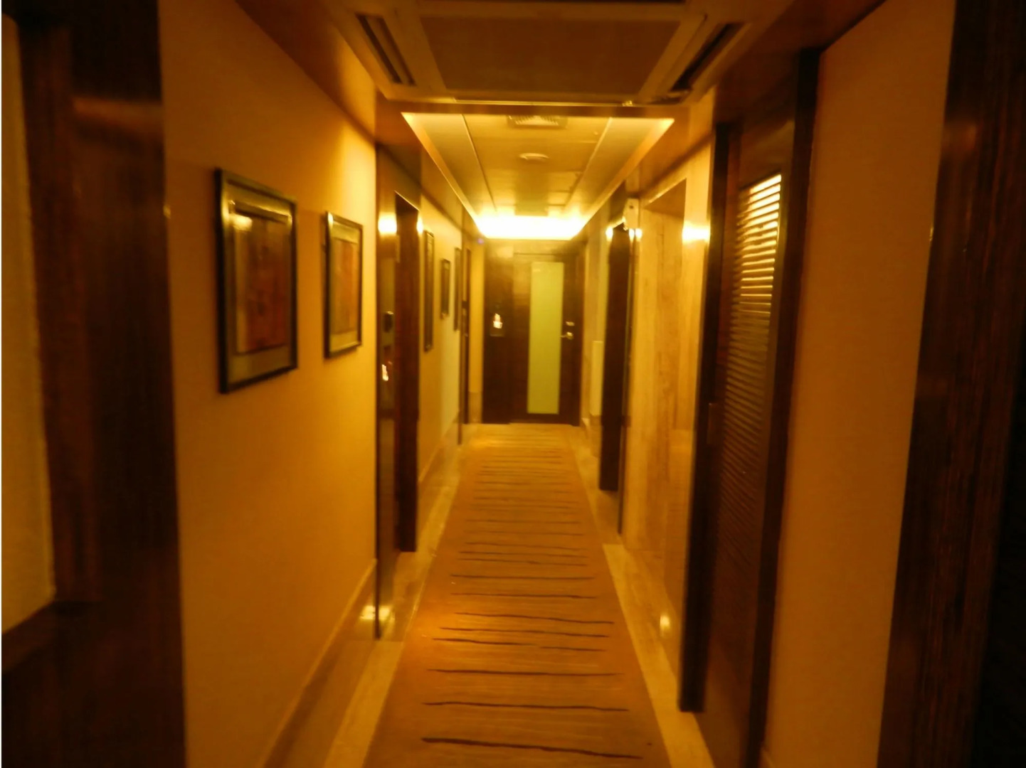 Hotel Bawa Continental