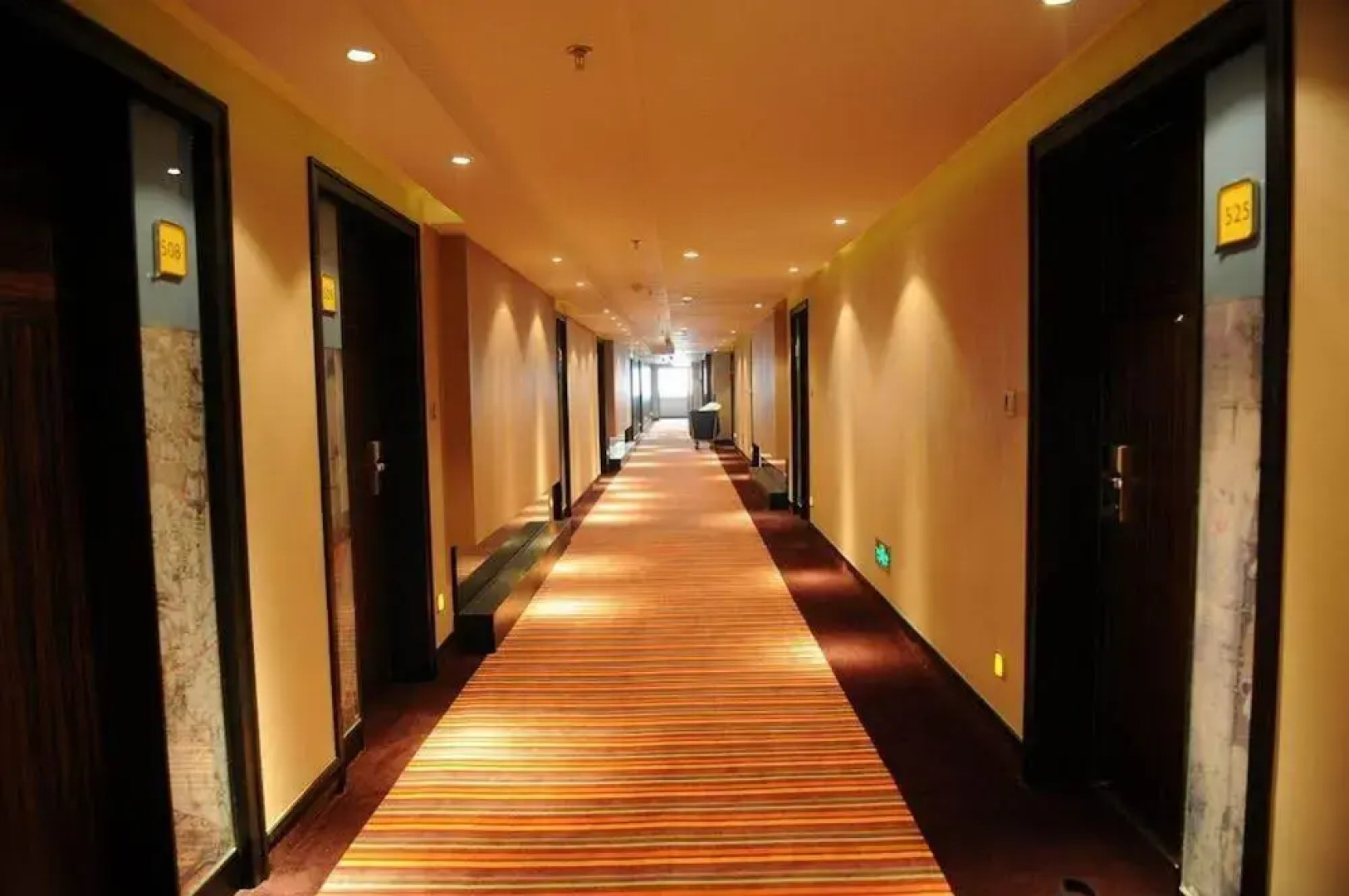 Nine Point International Hotel Chengdu