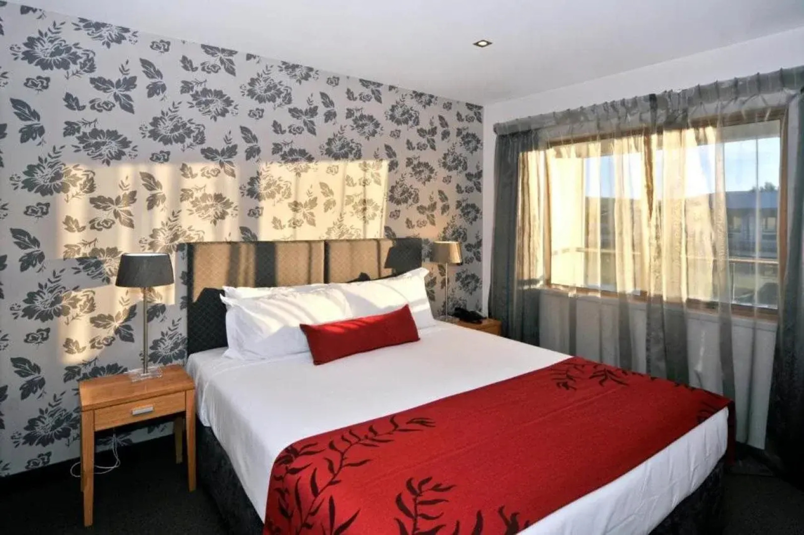 Wai Ora Lakeside Spa Resort