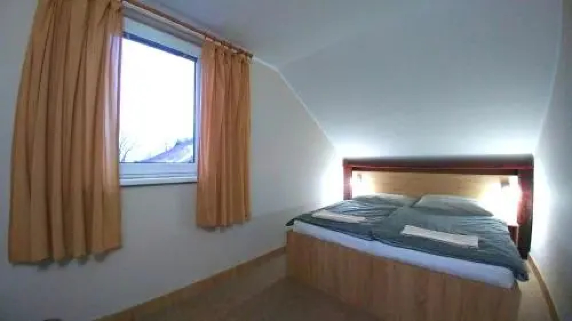 Pod Hradom Restaurant & Pension