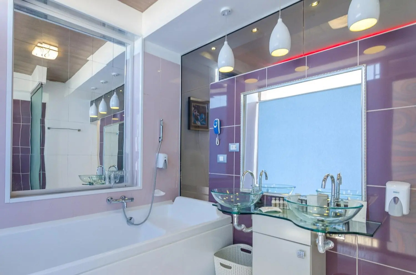 Phoenicia Luxury