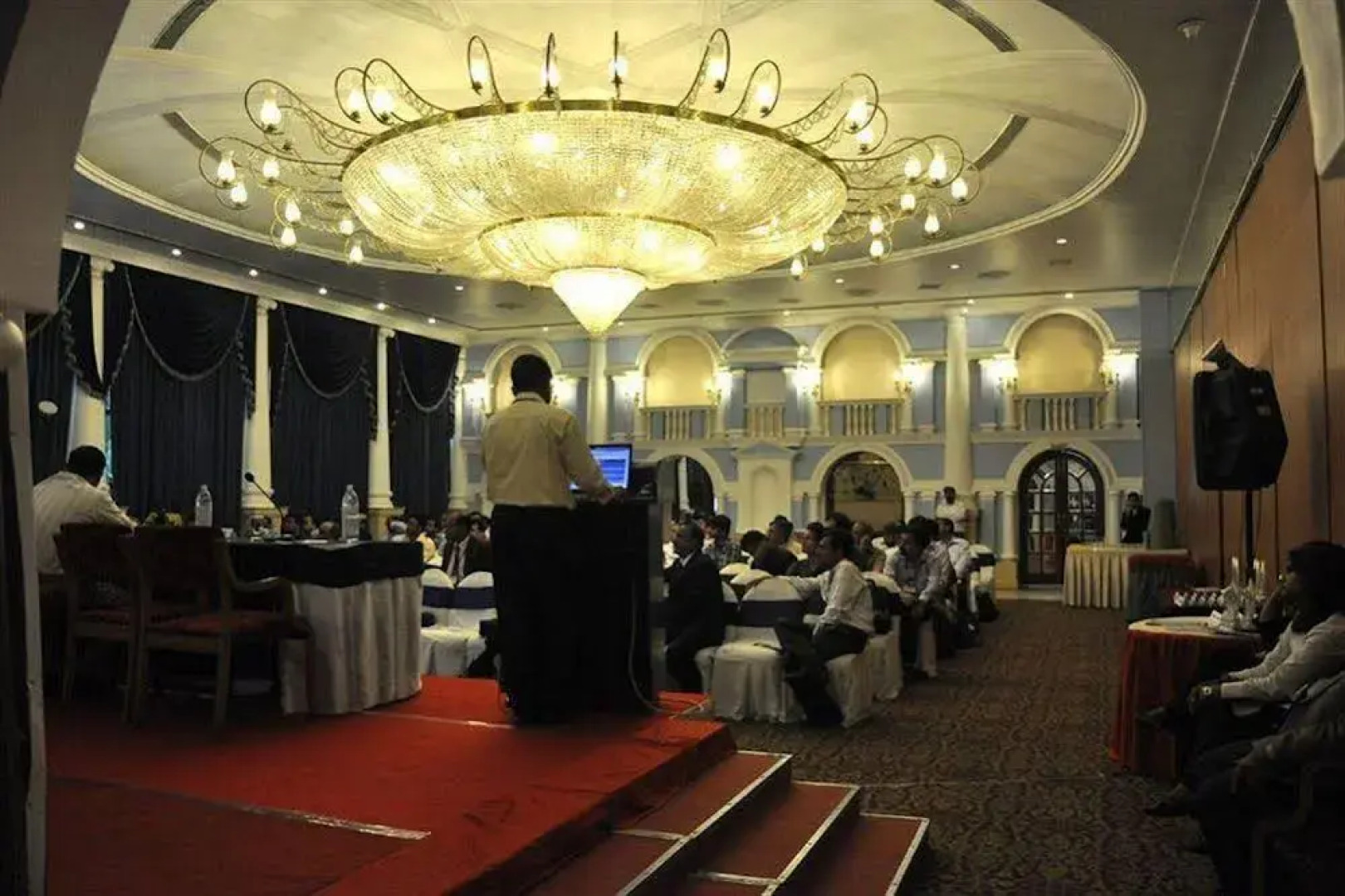 Hotel Babylon International