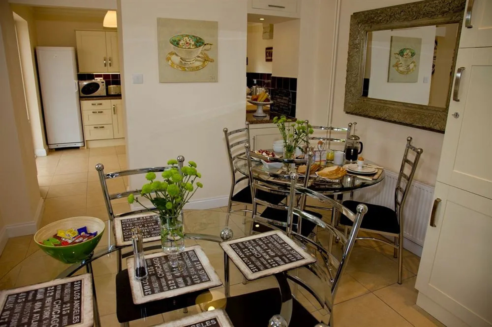 Innocence Rooms West