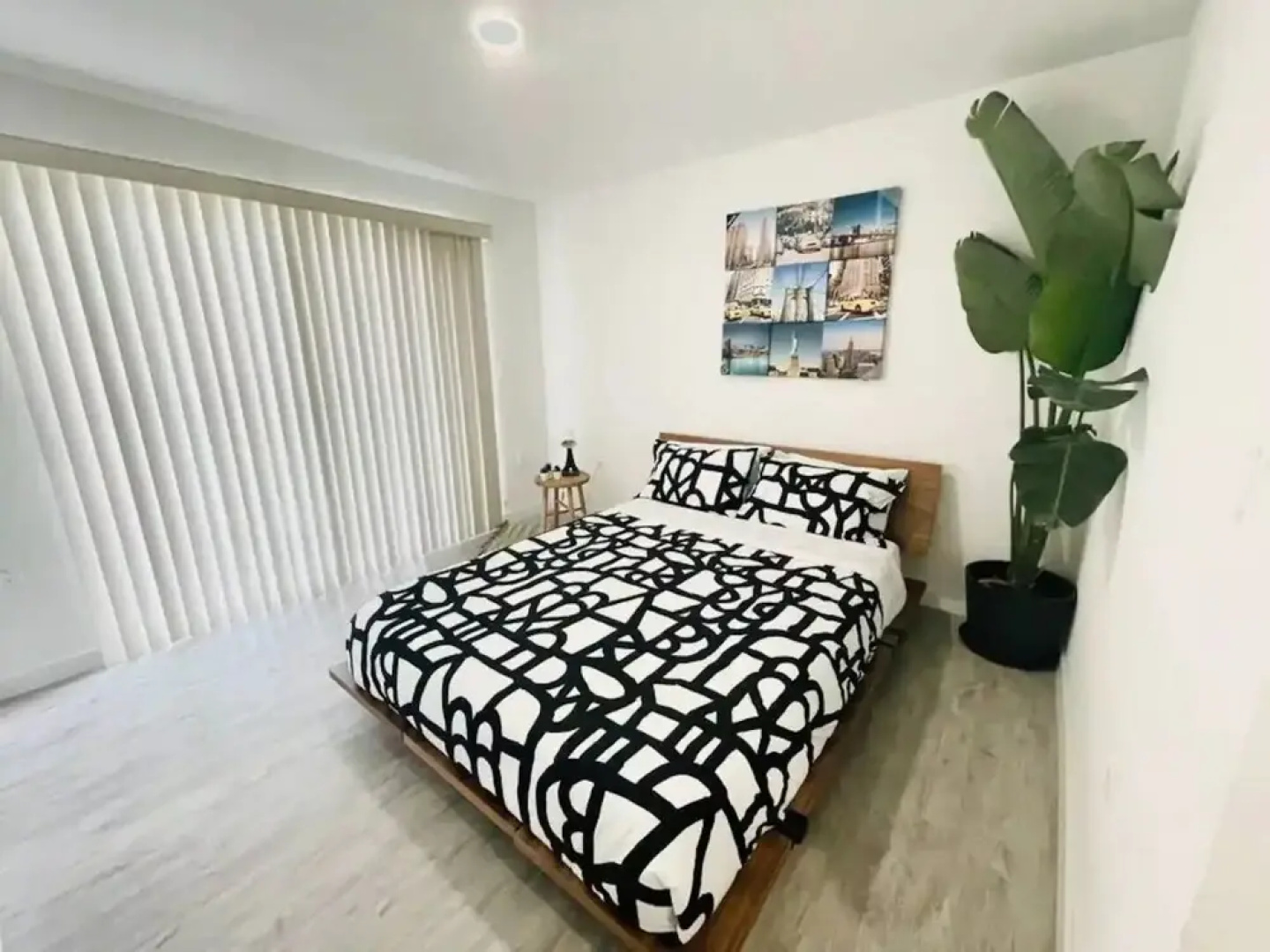 NEW HOME 3 Floors w SKY Terrace MIA, Homestead