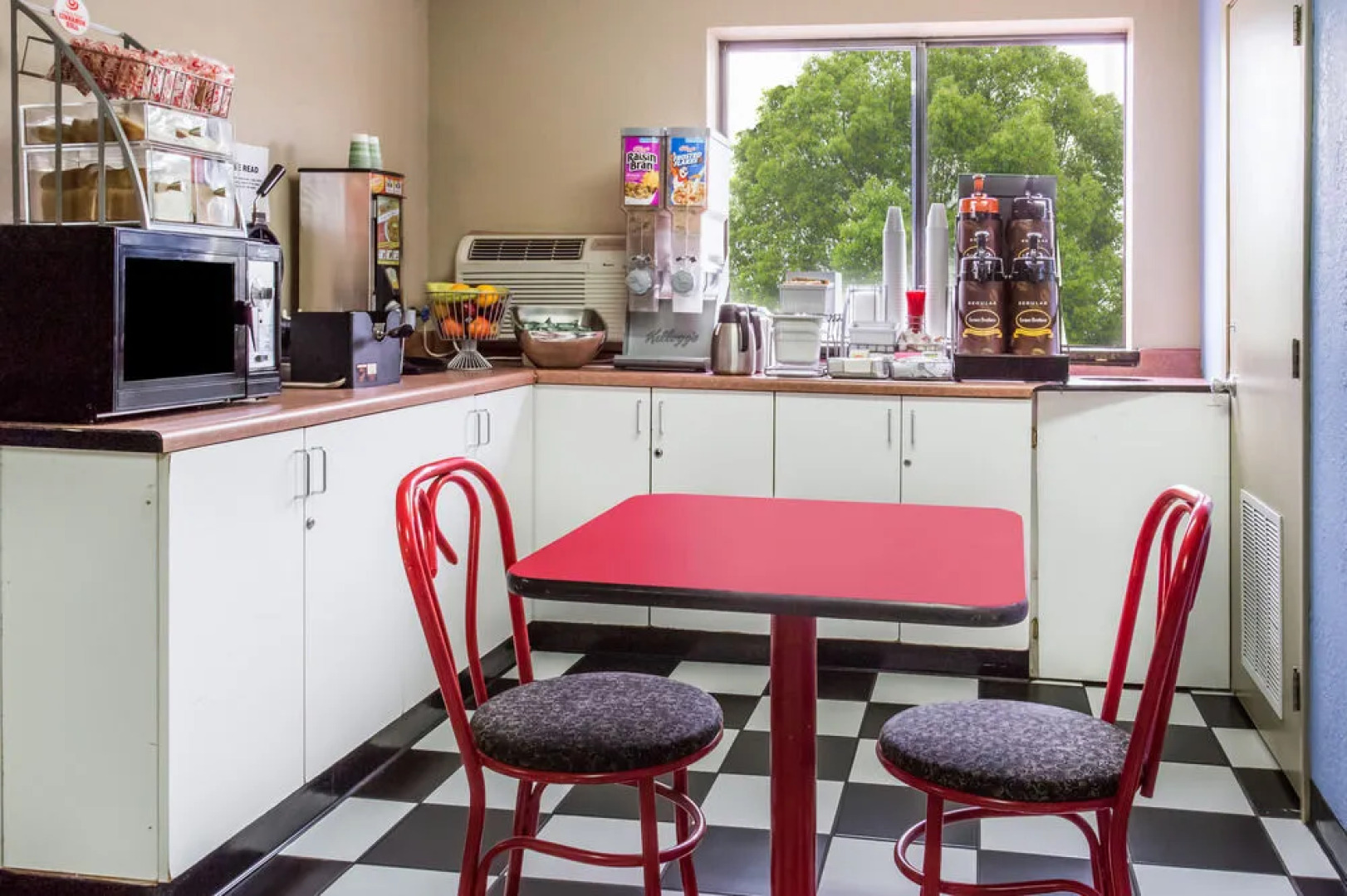 Super 8 Kenosha/Pleasant Prairie