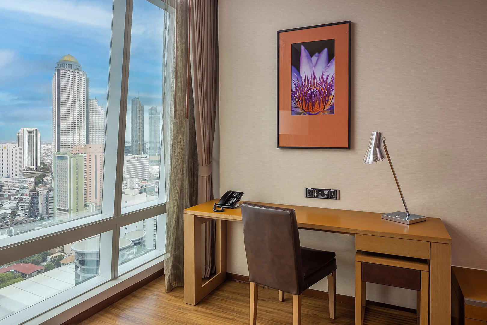 Eastin Grand Hotel Sathorn Bangkok