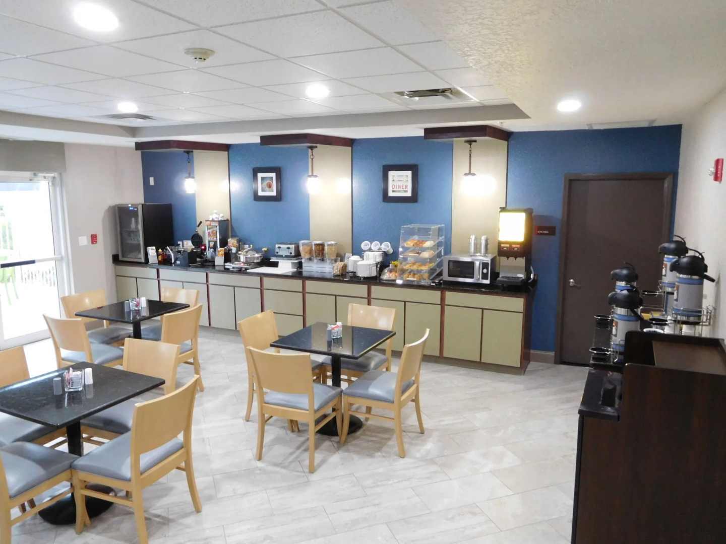 Best Western Waldo Inn and Suites