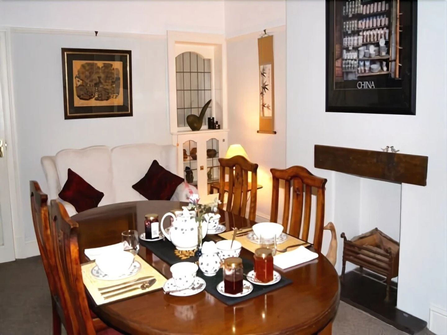 Plas Efenechtyd Cottage B&B