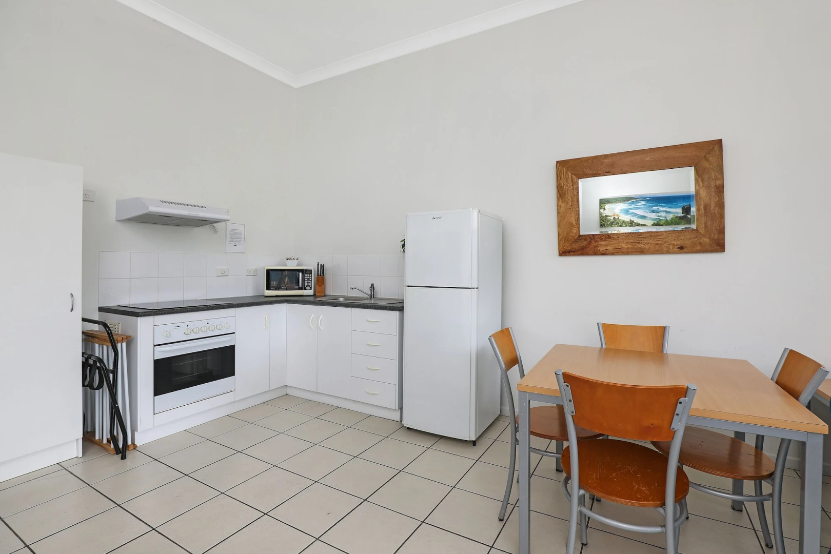 Sandcastles 1770 Motel & Resort