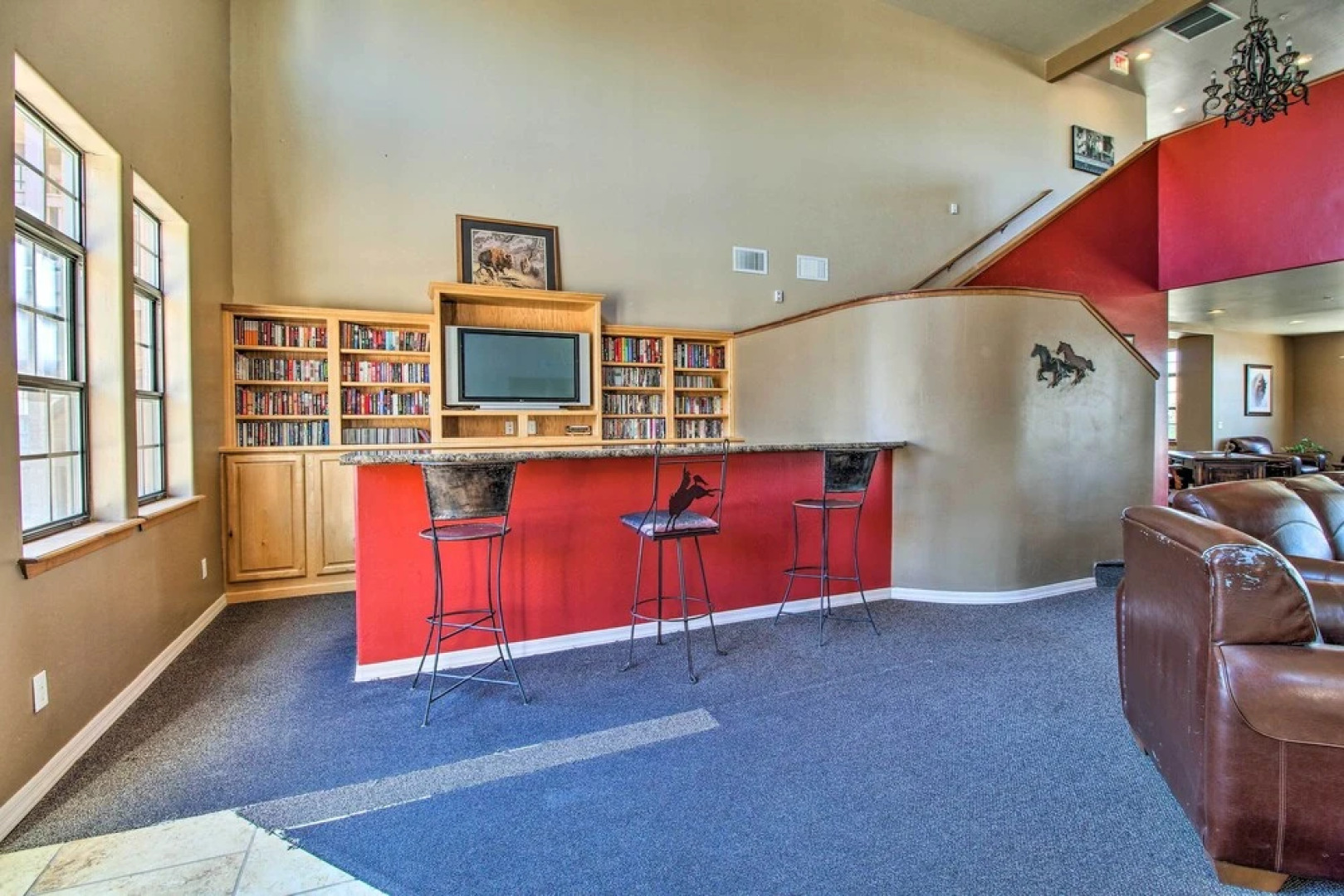 Pet-friendly Overgaard Condo: Porch & Lake Access