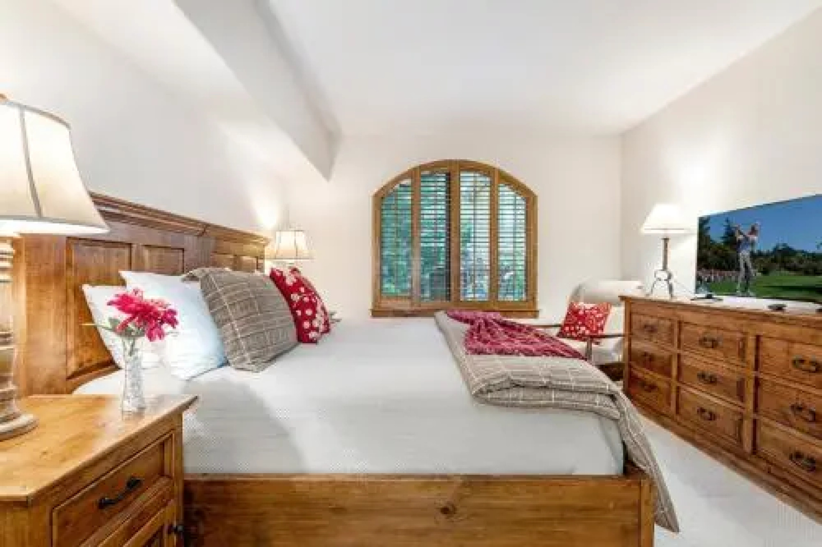 Pinecone Lodge by Exclusive Vail Rentals