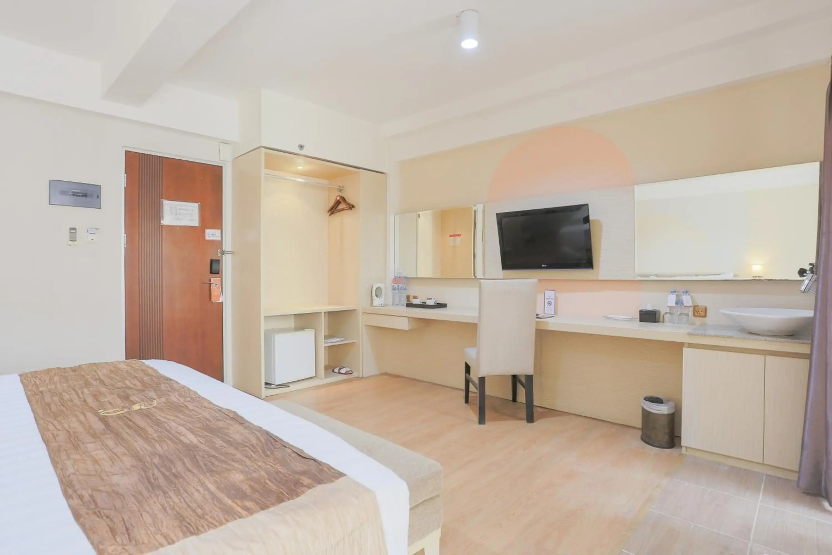 Gunawangsa Manyar Hotel Surabaya