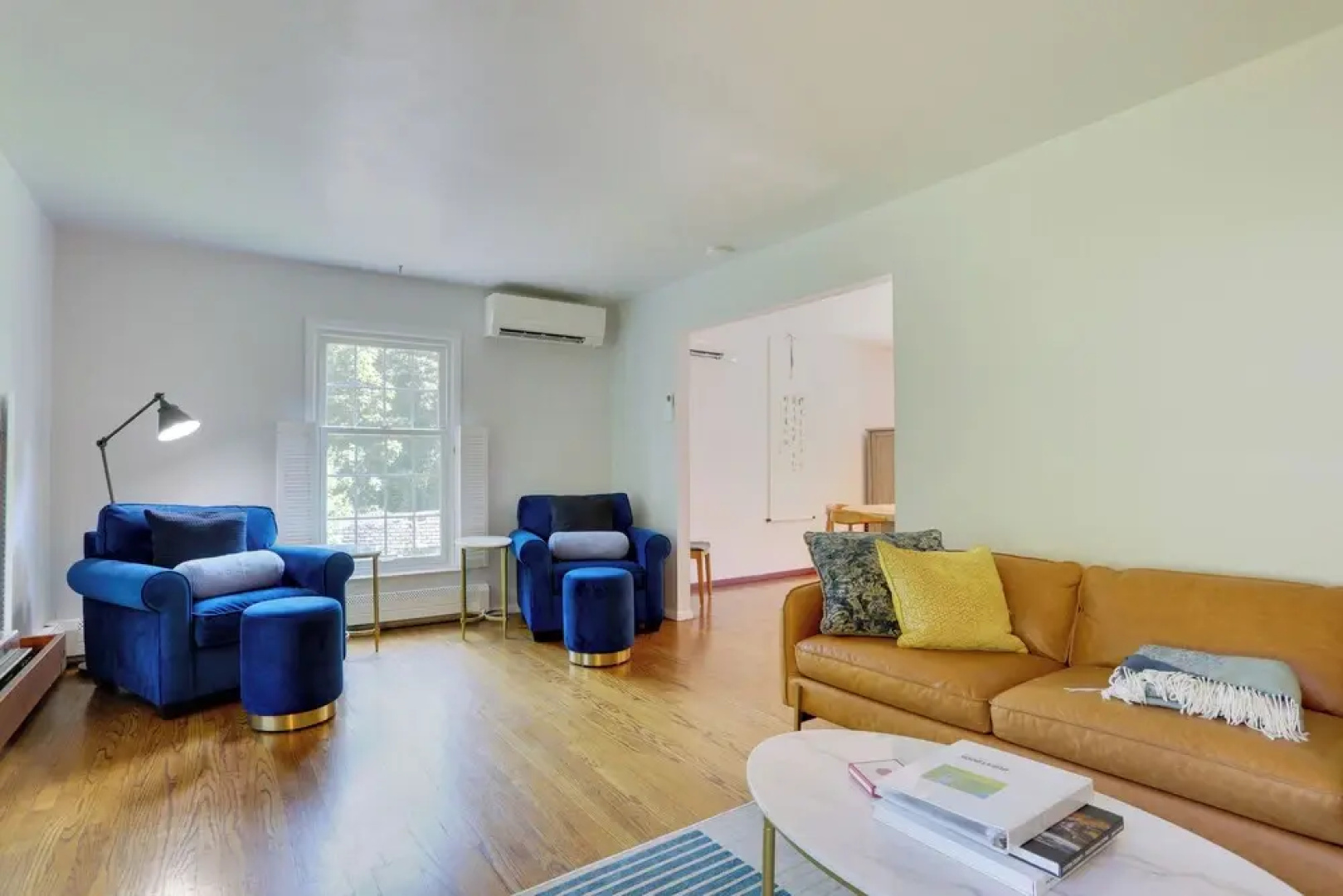 Woodstock Getaway w/ Hot Tub ~ 2 Mi to Dtwn!