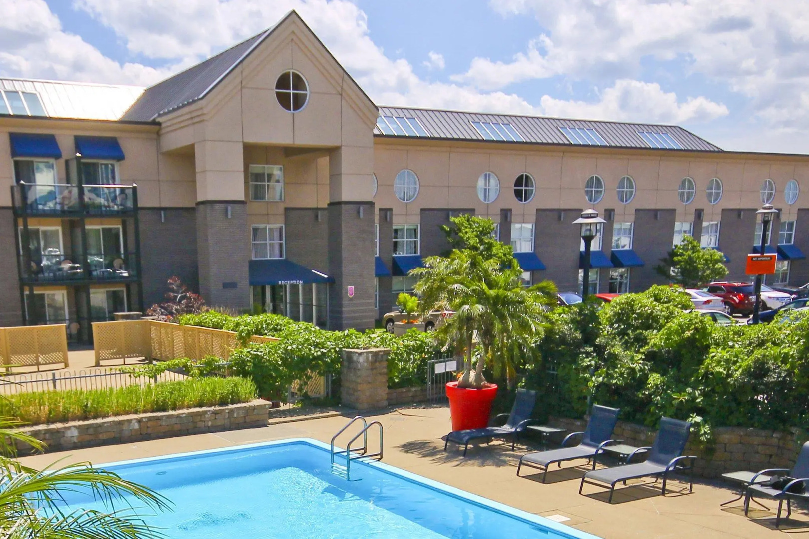 Отель Hôtel Lindbergh par JARO