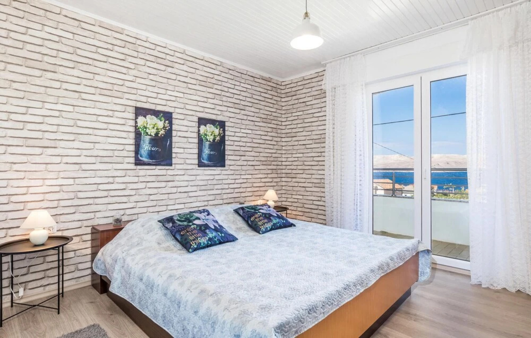 Nice Home in Karlobag With Wifi and 2 Bedrooms