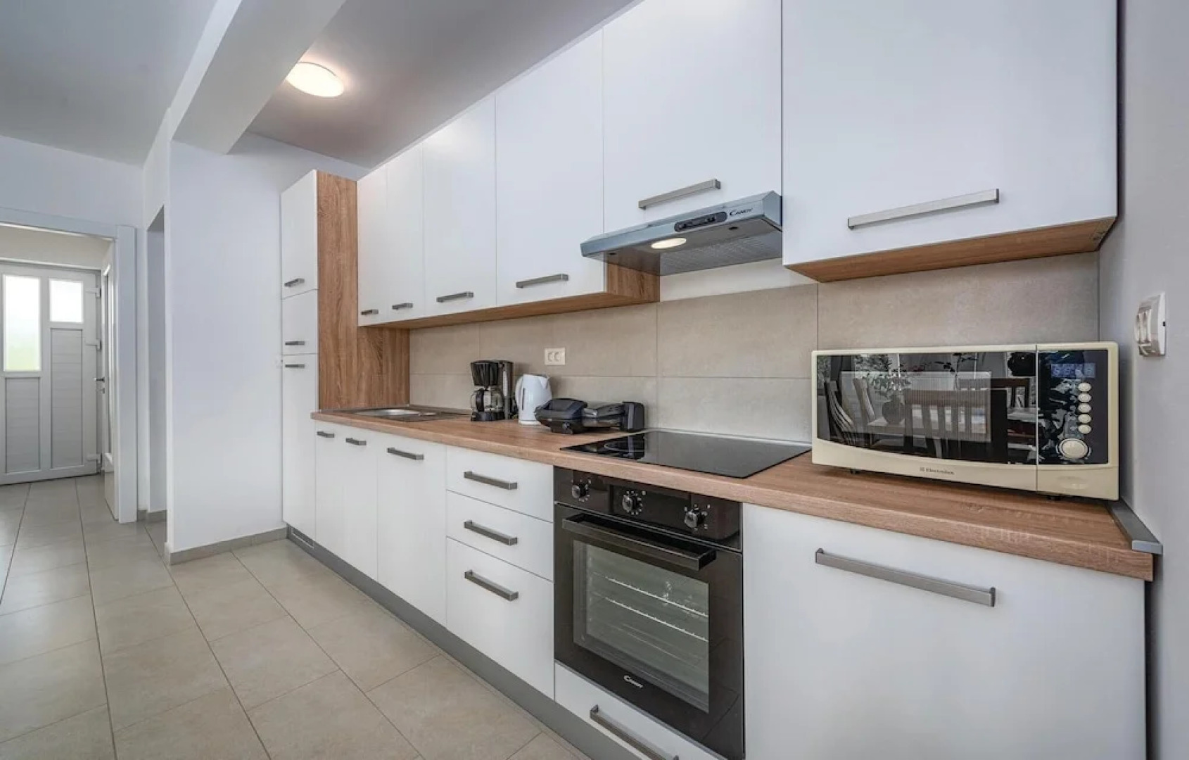 Nice Home in Zminj With Wifi and 3 Bedrooms