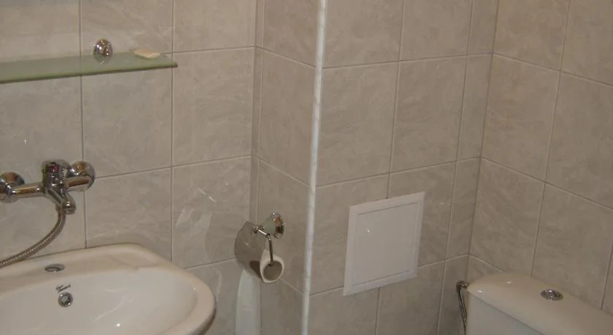 Central Park Guest Rooms