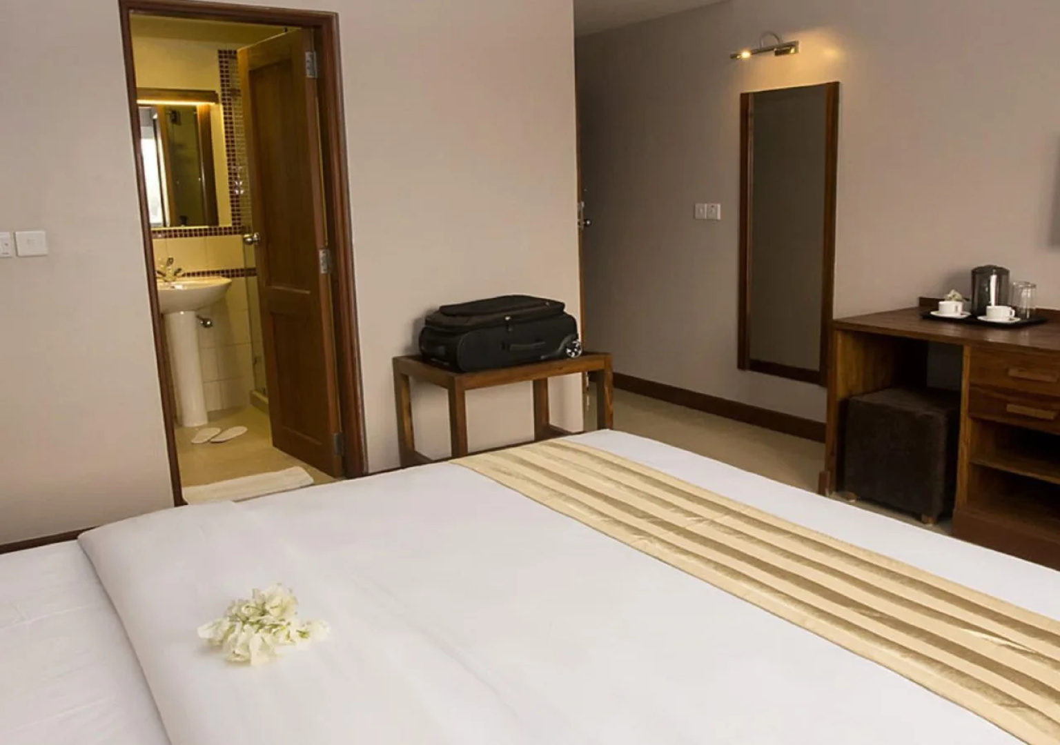 Venus Premier Hotel