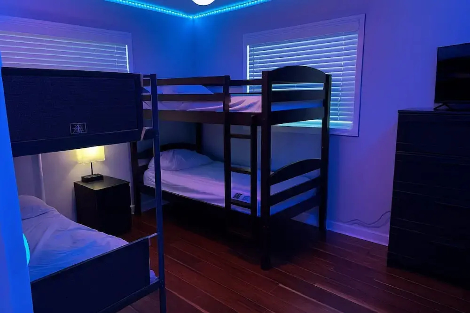 Fun Pool Relax16miles Bushgarden