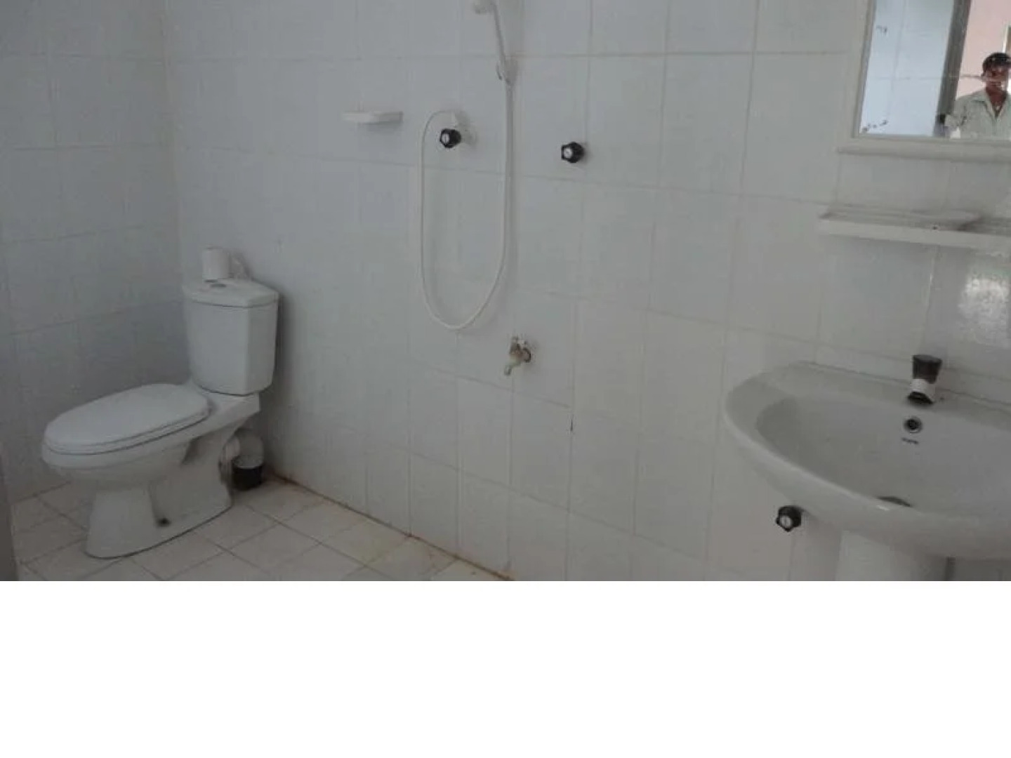 Vista Rooms Panama Road 2