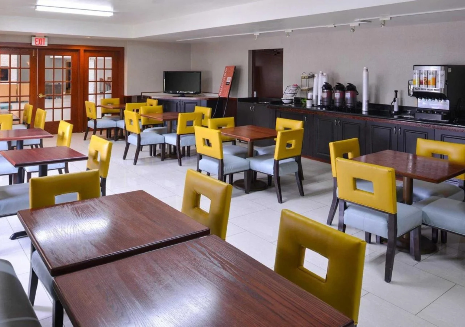 Spark by Hilton Des Plaines Chicago O'Hare