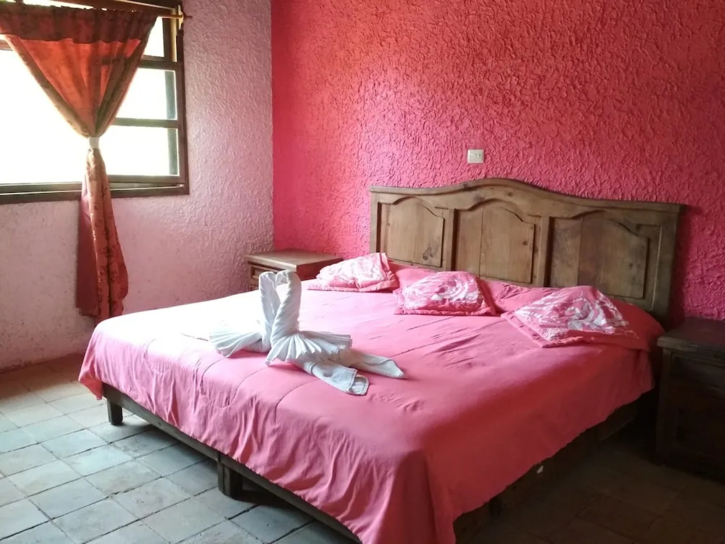 Hotel & Cabañas amara Café