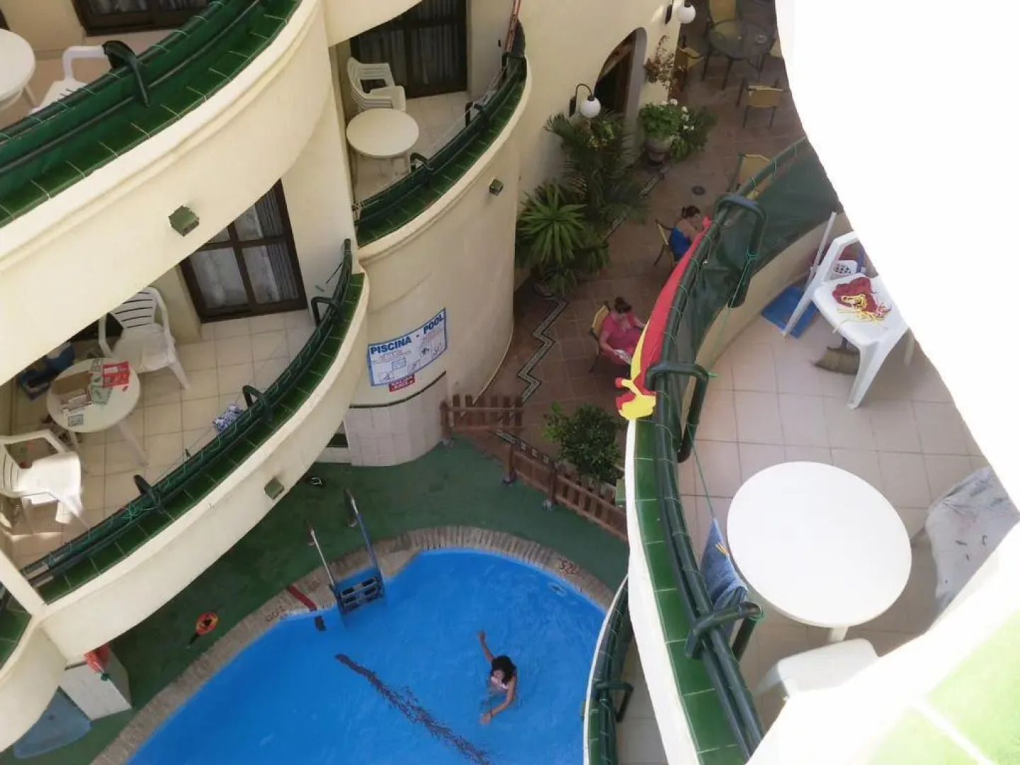 Apartamentos Mediterraneo