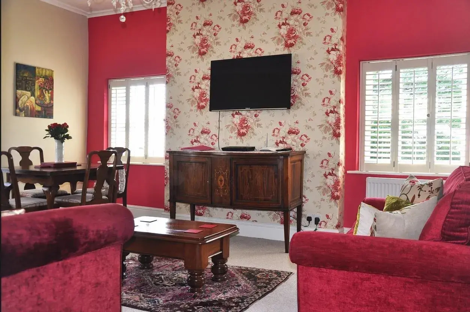 Bove Town House