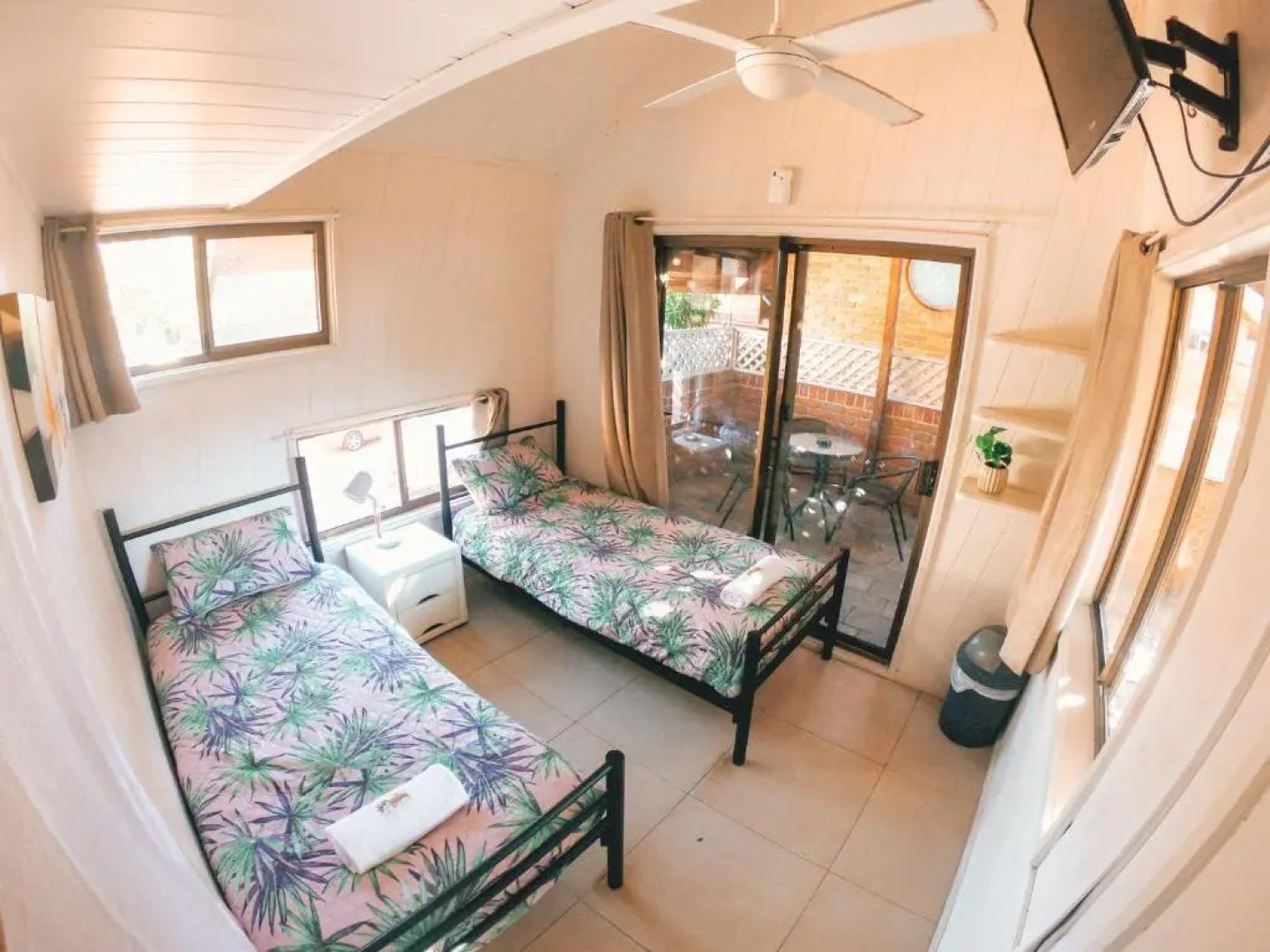 Aquarius Backpackers Resort