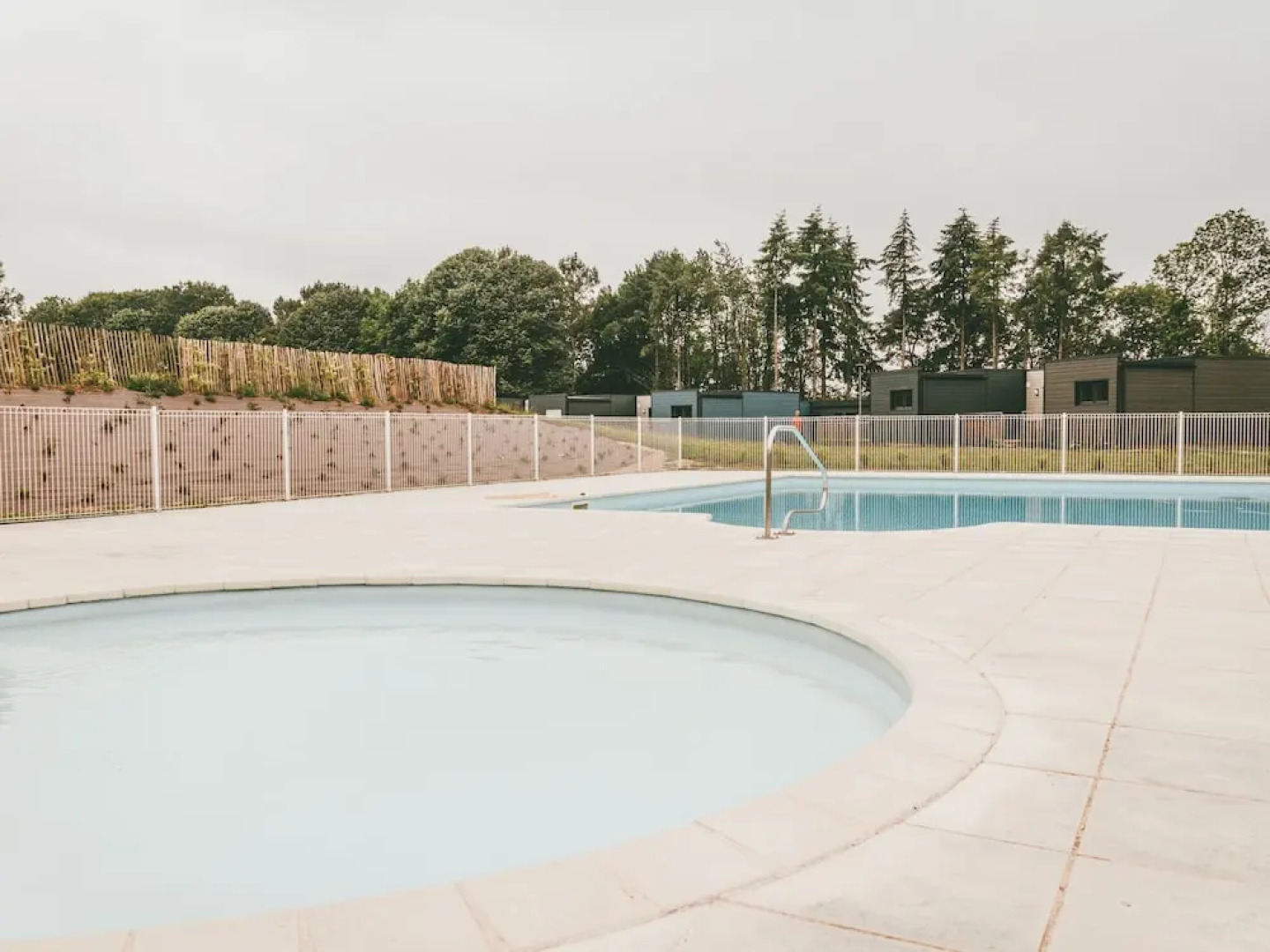 Modernly Furnished Cottage With Beautiful Terrace by a Lake