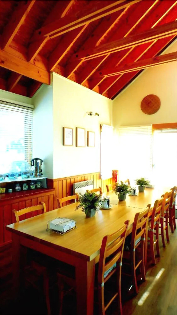 Cloud 9 Alpine Lodge