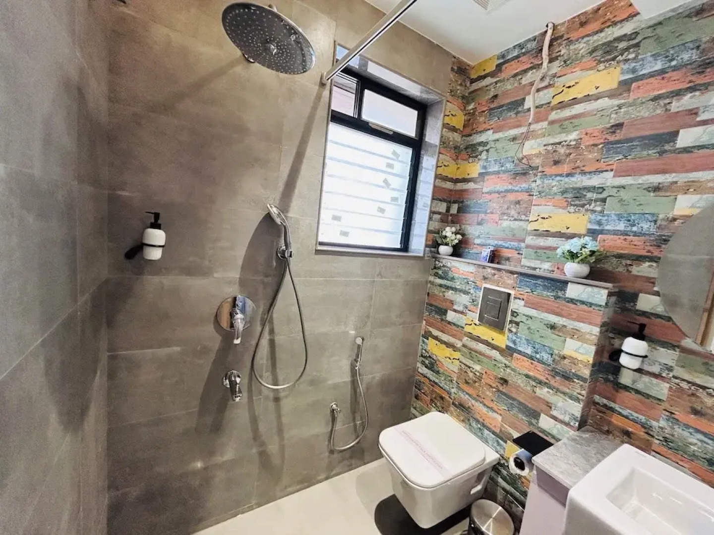 Hotel Meena Aurum Inn