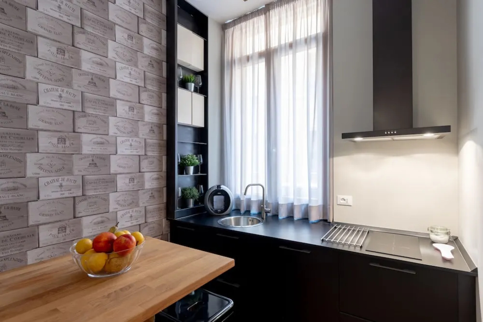 Blue Inn Luxury Suites