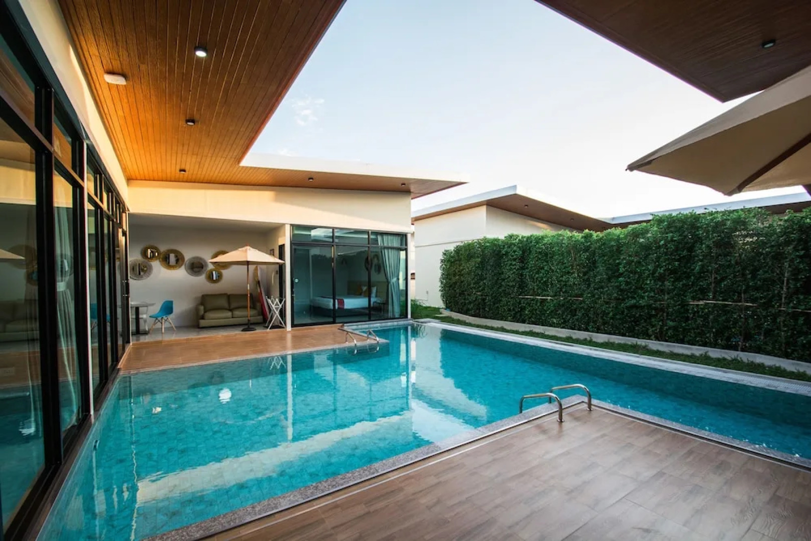 Goodnight Phuket Villa