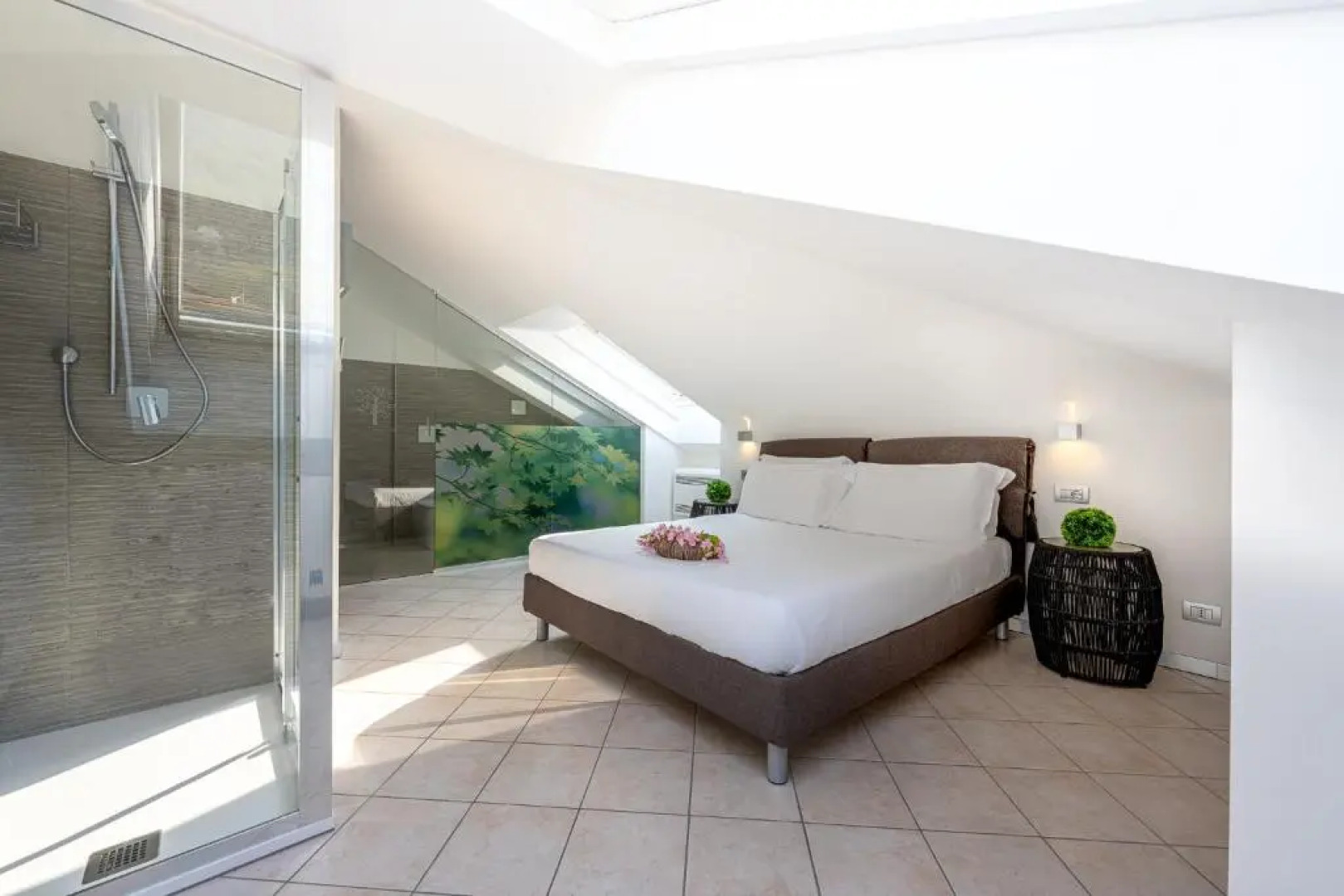 Villa Vittoria-Seasonal Warm Pool-Shared Sauna-Bellagio Village Residence