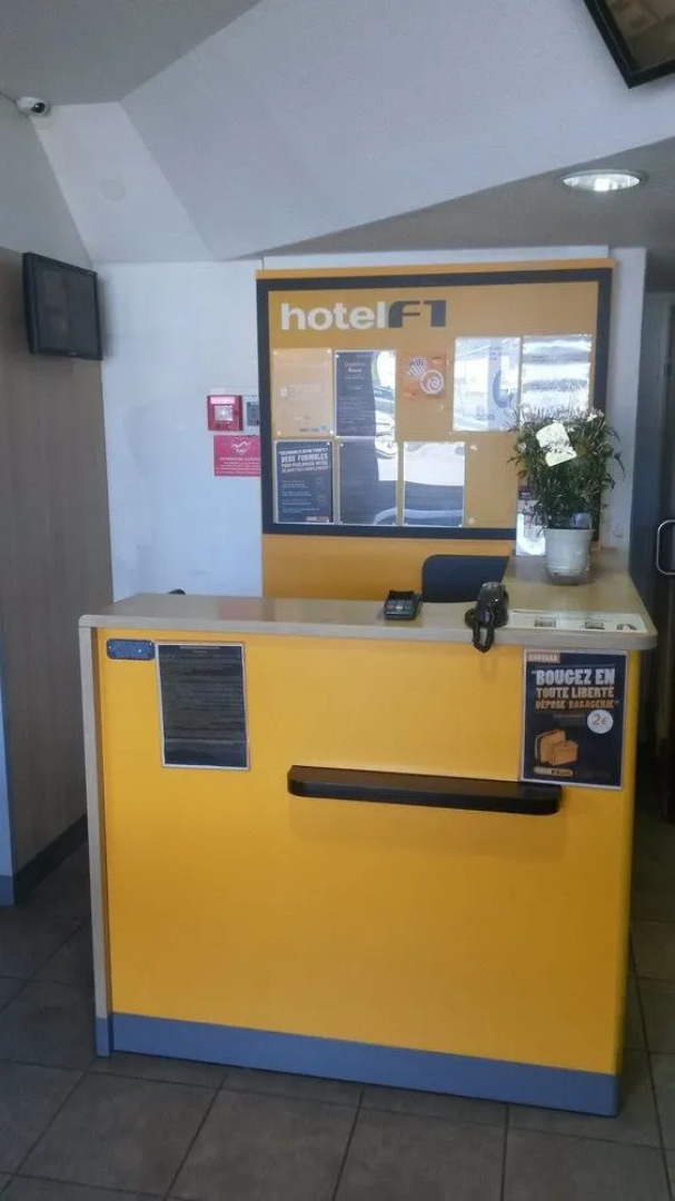 Hotelf1 Nîmes Est Marguerittes