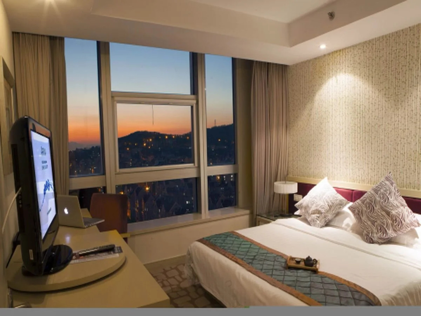 Ariva Qingdao Hotel & Serviced Apartment