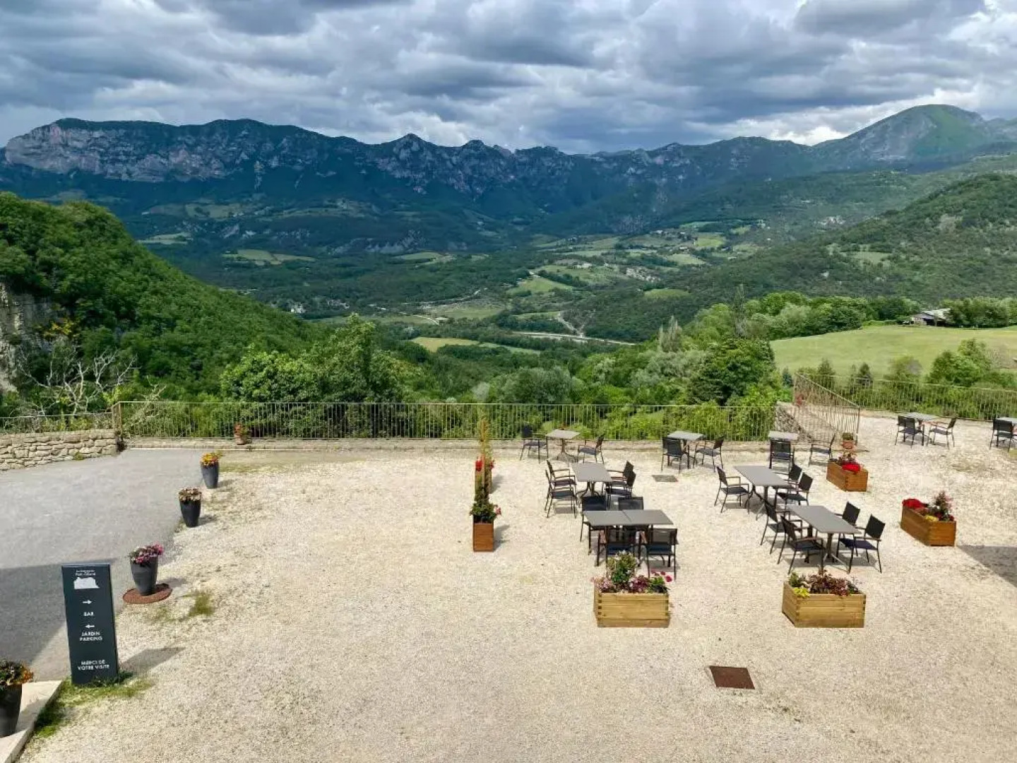 La SCIC du Château de Poët-célard