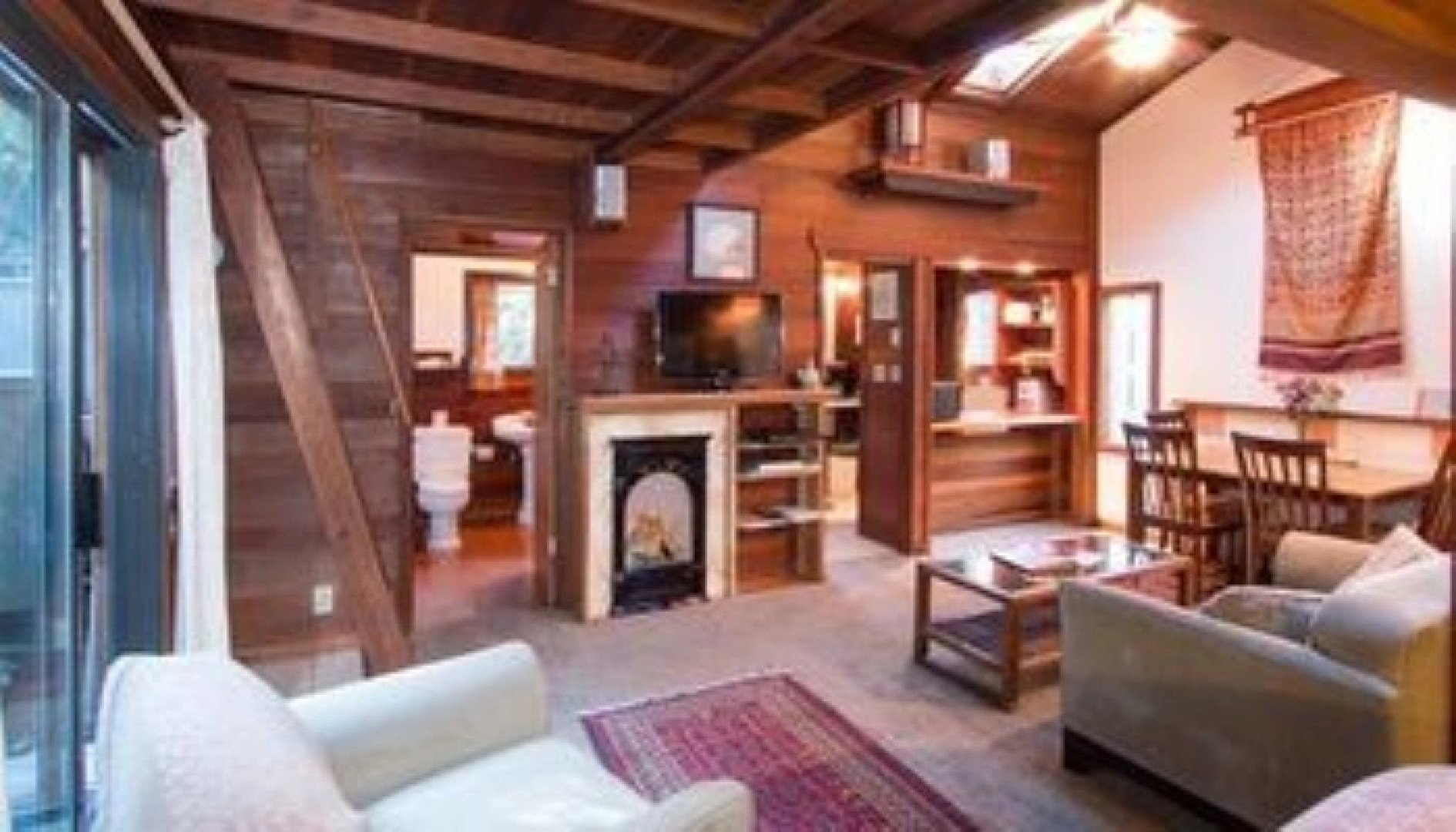 Redwood Cottage-Pet Friendly