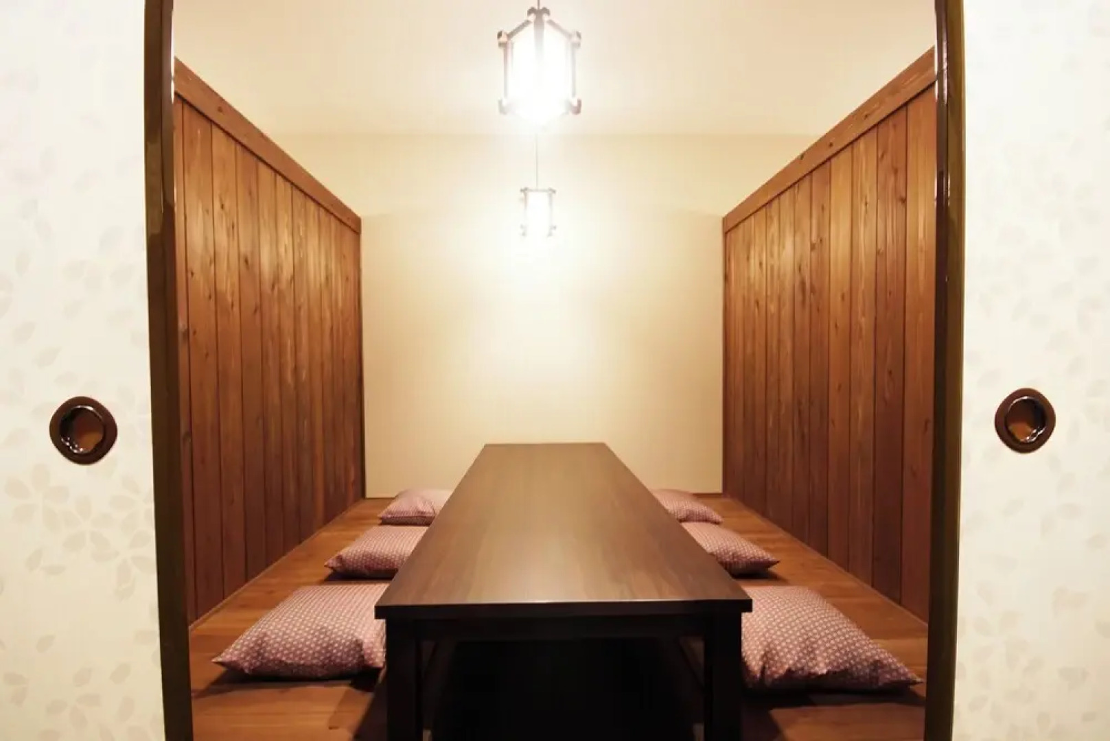 Kyou Gohan to Rotenburo no Yado Yunohanatsukiya