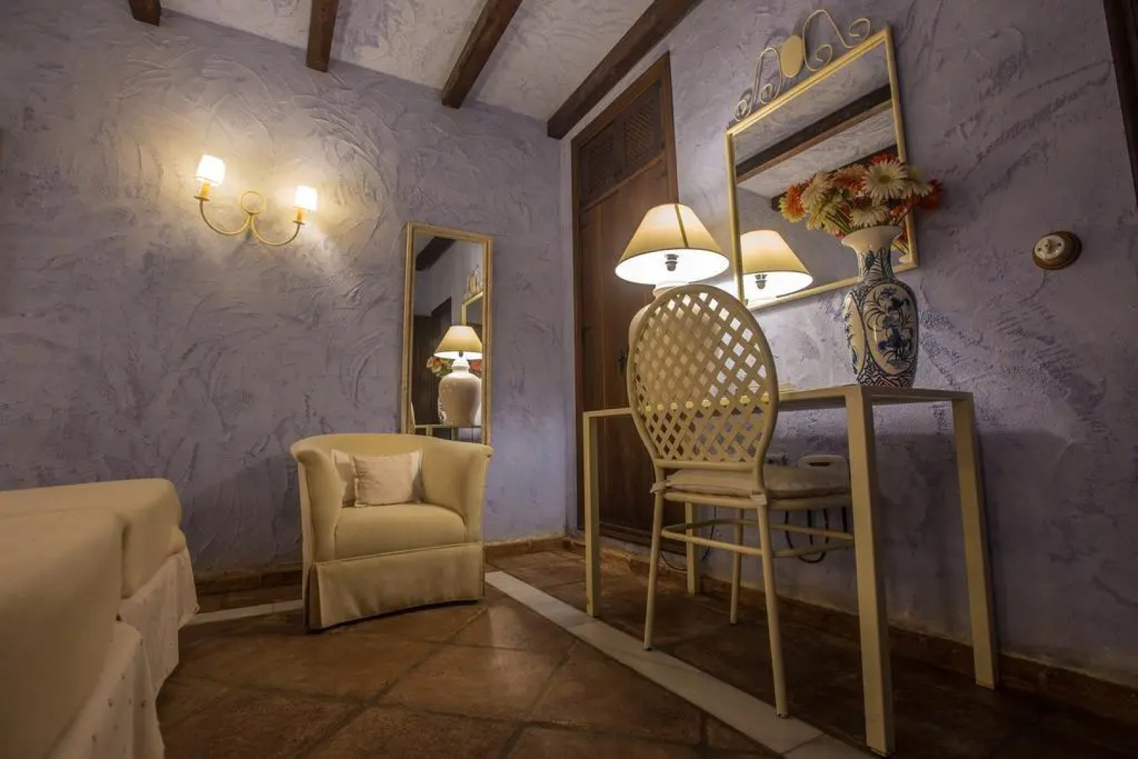 Hotel Cueva del Gato