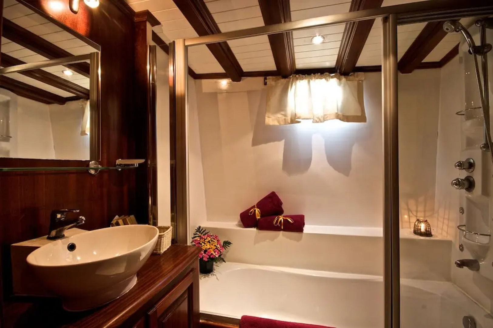 Plaghia Charter Boat&Breakfast