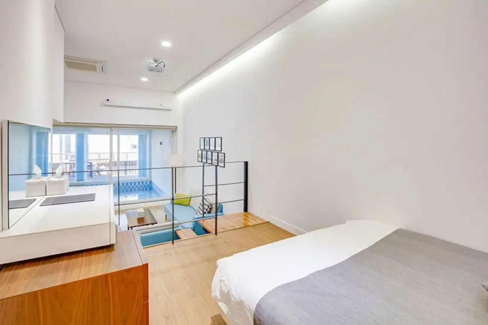 Yeongdeok B Side Pool Villa