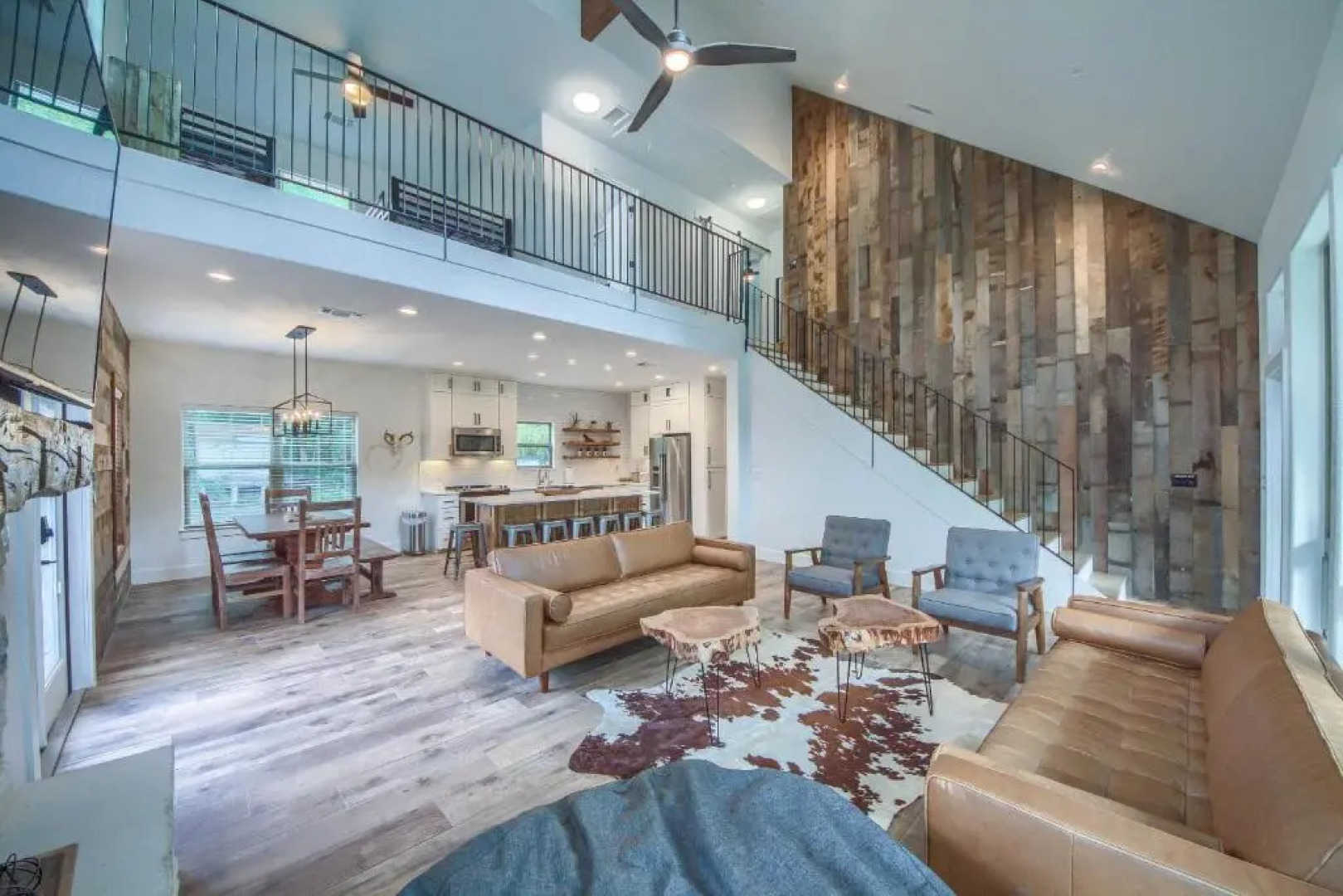 Guadalupe Lodge Rr 7806 Home