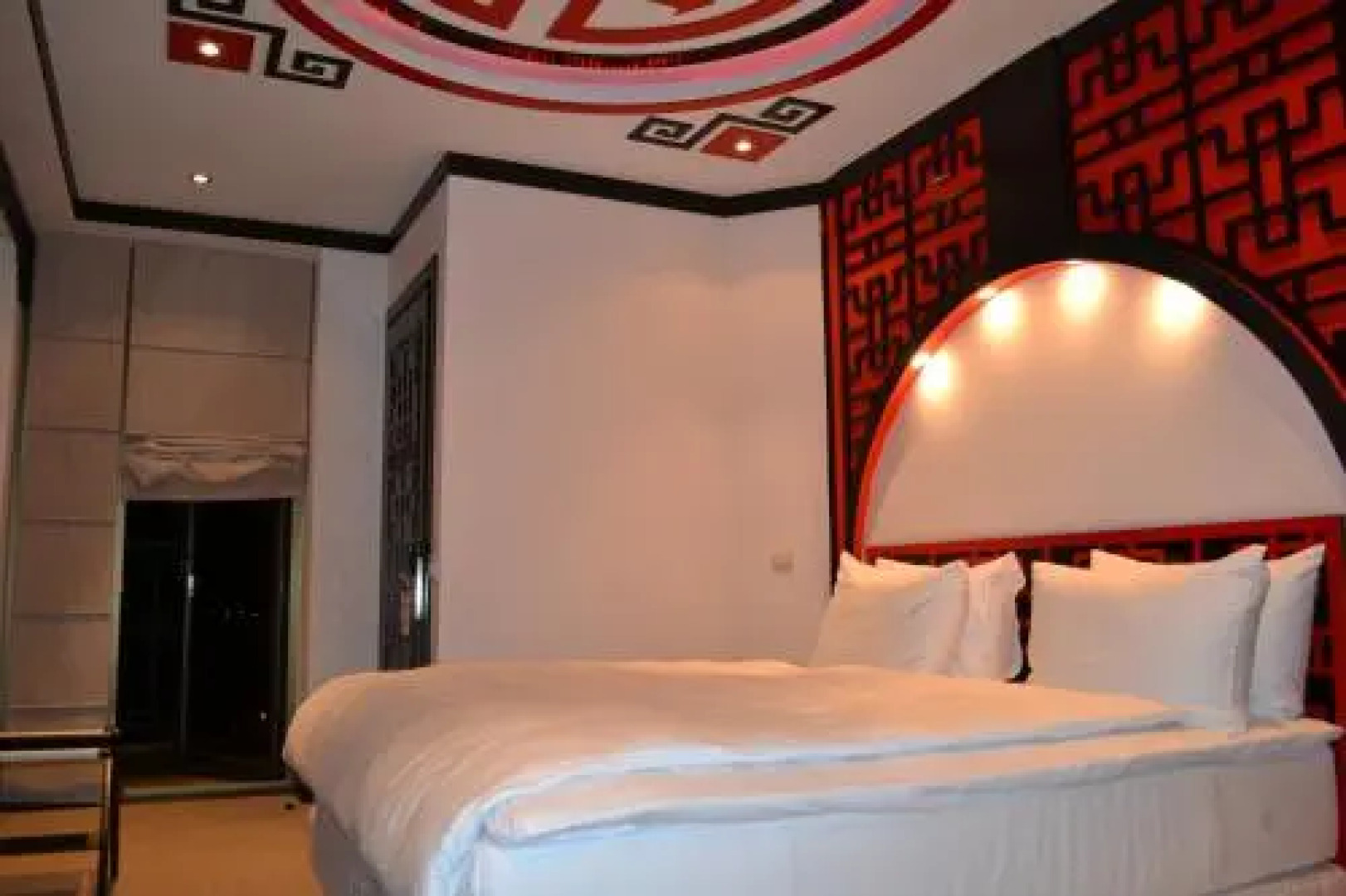 Piazza Boutique Hotel